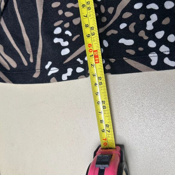 Banana Republic Issa Collection Animal Print Wrap Top Medium - Picture 9 of 10